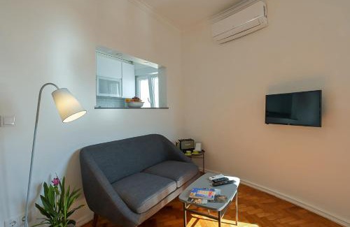 Santa Engracia Apartment | MyPlaceLisbon - Tágides River View