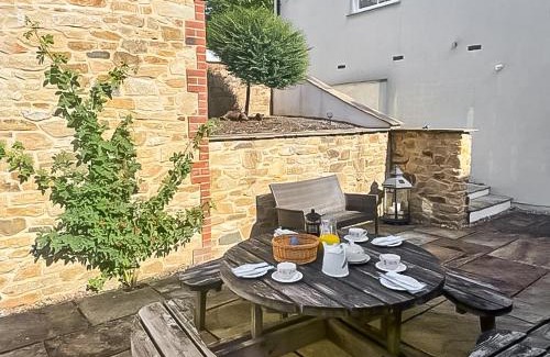 St. Just in Roseland House | Myrtle Cottage