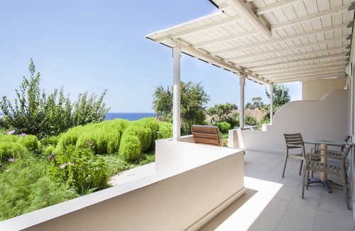 Diskos House | Mythos Suites Diskos