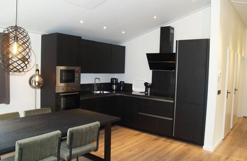 Ruinen House | n/a