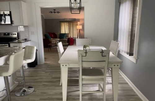 Sea Breeze House | N/Lake Ontario - 3BR Home Near Beach & Seabreeze