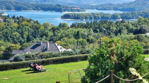 Polanczyk Ski Chalet | Na Górce - Domki z Widokiem Na Jezioro i Góry