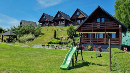 Polanczyk Ski Chalet | Na Górce - Domki z Widokiem Na Jezioro i Góry