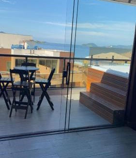 Sahy Apartment | Nadine Gouvêa