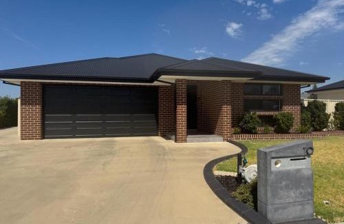 Nagambie House | Nagambie Haven