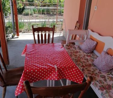 Tiszasas Apartment | Nagymama Házikója