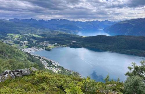 Orskog House | Nakkentunet - familievennlig hus på gårdstun.