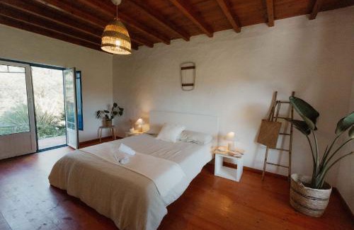 Mafra Cabin | NaNa House Ericeira - Yoga & Surf