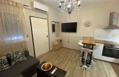 Katerini Apartment | Nancy's Guesthouse