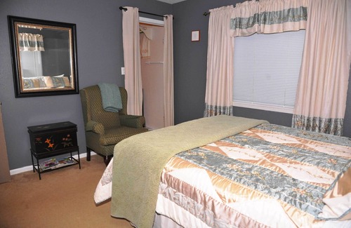 Onalaska House | Nanna's Inn Lake Livingston in ❤️ of Lake Livingston