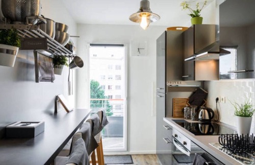 Coudray Apartment | NANTES North center at the edge of Erdre, Vast bright appt & calm (2 rooms)