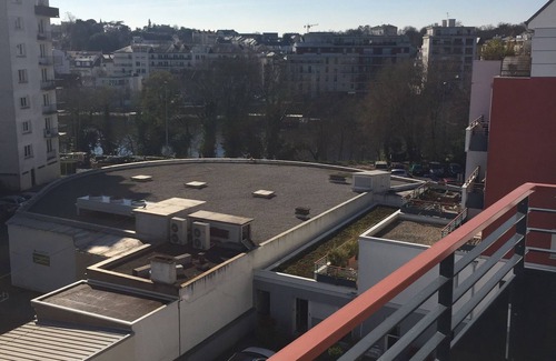 Coudray Apartment | NANTES North center at the edge of Erdre, Vast bright appt & calm (2 rooms)