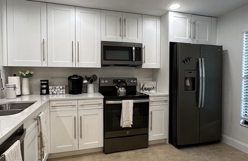 Palm River Estates Condo | Naples R&R