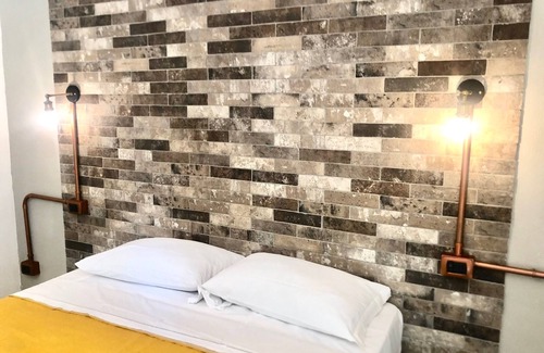 Historical Center House | Napoli Cityscape