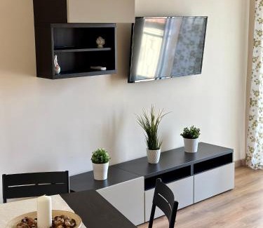 Secondigliano Apartment | Napulè house - Napoli appartamento in centro