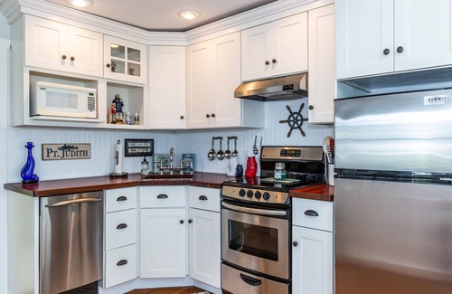 Breakwater Village Cottage | Narragansett Coastal Charmer with Private Beach & Ocean Views!