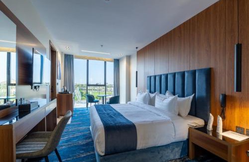 Al-Hamra'a Hotel | nasim aizraq hotel فندق نسيم ازرق