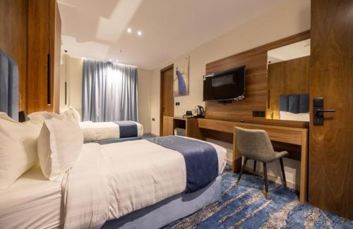 Al-Hamra'a Hotel | nasim aizraq hotel فندق نسيم ازرق