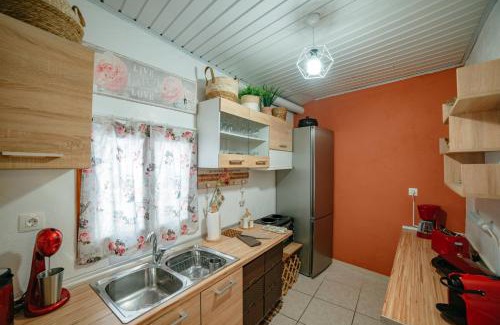 Doukades Apartment | Natasa's cozy house