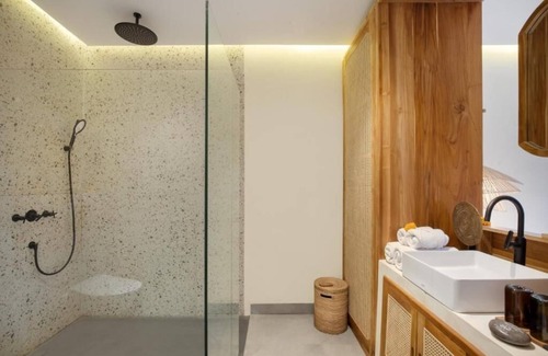 Petulu Apartment | Natural Bohemian Space In Ubud