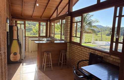 Camboriu House | Natural Refuge in Balneário Camboriú: Beach, Beach Tennis and Pool in Harmony