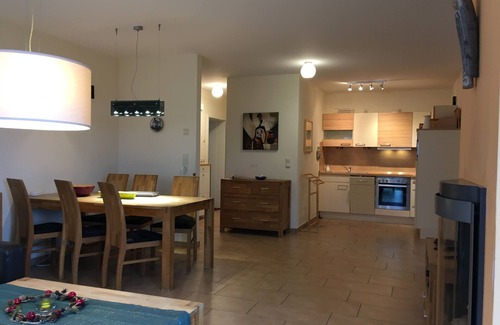 Muritz Apartment | Nature-Panorama in elevated position Sunsetterrace+Garden, Whirpool, Sauna