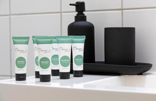 Leanyer Apartment | Nature's Nest - Pool - SPA - Outdoor Kitchen and Dining