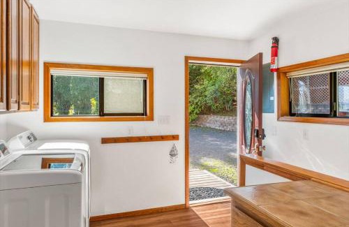 Brinnon House | Nature's Paradise