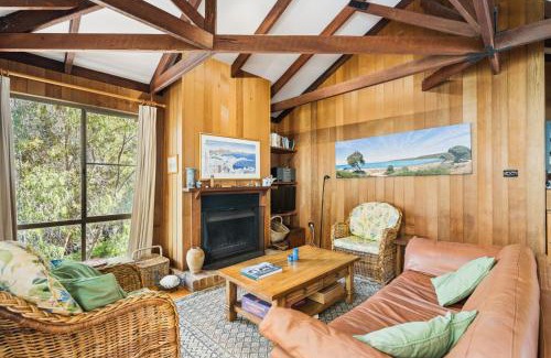 Eagle Bay House | Nature's Retreat Eagle Bay