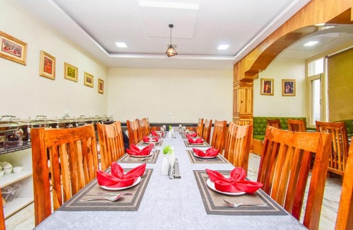 Shimla Hotel | Nature Valley View Resort KOTI - on Chail Road with Parking