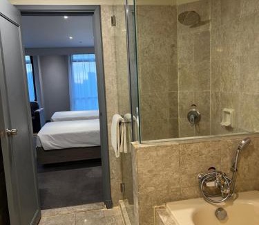 Imbi Apartment | Naumi At Barjaya Times Square kl