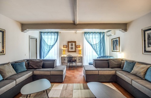 Navona Apartment | NAVONA 3 bedrooms, 2 bathrooms. Unique and spectacular view