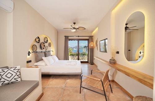 Selimiye Bed & Breakfast | Naxos Beach Hotel