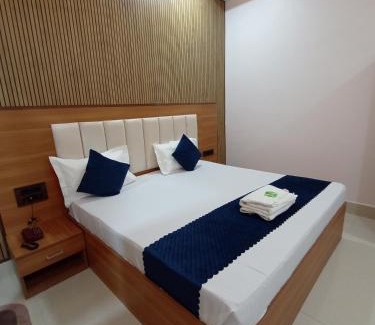 Govardhan Hotel | NBR SADAN Hotel & Restaurant