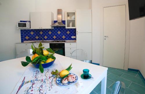 Pontone Apartment | Ncopp' a' Scalinatella