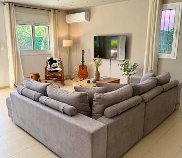 Nea Makri Villa | Nea Makri Holiday Villa