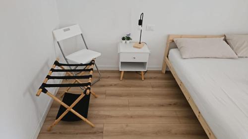 Legnano House | Near Airport Malpensa Pvt Room with Pvt Bath Check-in 24h