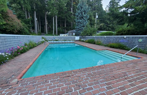 Poulsbo Cottage | Near beach cottage in quiet forest location, steps from pristine shellfish beach