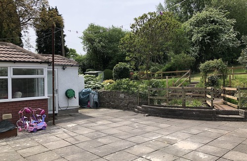 Langstone House | *Near Celtic Manor Golf Resort - Detached Bungalow Ideal For Quick Stay*