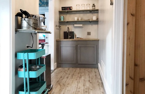 Culver House | Near Culver Academies - Lake Maxinkuckee - Notre Dame & South Bend!