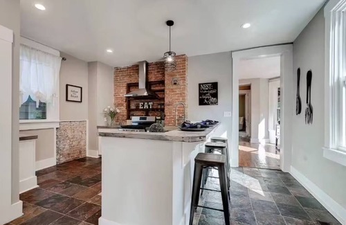 Indianapolis House | Near Downtown Indy & Attractions - Sleeps 10