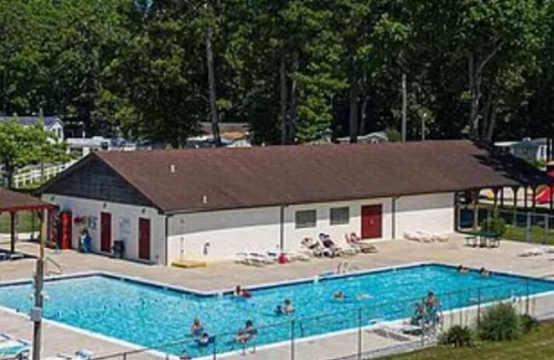 Ocean Pines House | Near it all OC beaches,Assateague island.Family-friendly white horse park