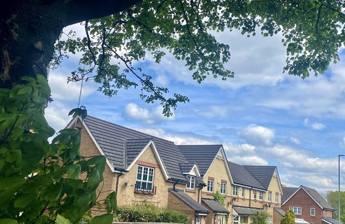Leeds House | Near Leeds city centre, 3 bed house, FREE parking, WiFi, Netflix, patio seating