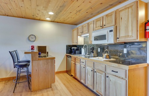 Granby Apartment | Near Skiing: Studio w/Pool Access in Granby!