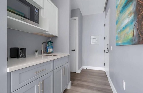 Port Morris Hotel | near Stadium Studio 2Q BR | Close to Stadium