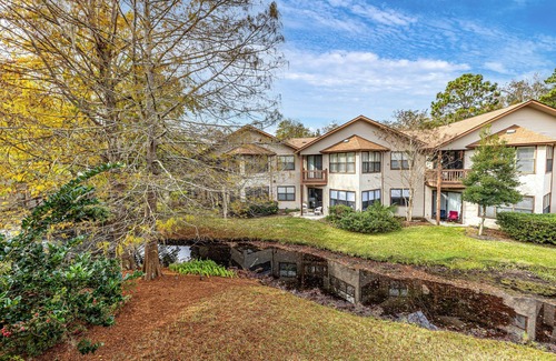 Saint Simons Island Condo | Near the Village, Convenient to Shops, Restaurants, and the Beach