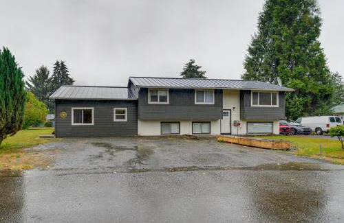 Forks Apartment | Near Twilight Sites and Scenic Hikes Forks Apt
