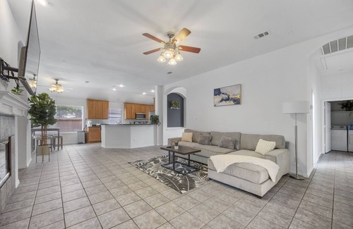 Garland House | Nearby lake & highway access | Huge backyard