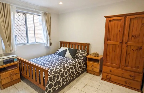 Merrylands Apartment | Neat Apartment in Quiet, Central Location in Merrylands