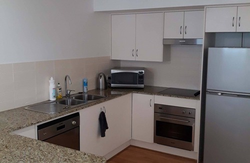 Shoal Bay Apartment | Neat, clean, 1 bedroom close to Shoal Bay Beach !